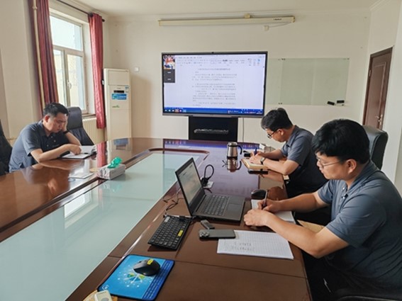 東綸科技黨支部開展“強(qiáng)化安全環(huán)保質(zhì)量工作 助力公司高質(zhì)量發(fā)展”主題黨日活動(dòng)