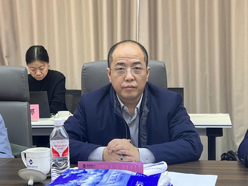 高新材料總經(jīng)理、黨委副書記姜俊華一行赴東綸天津公司開展安全檢查和工作調(diào)研
